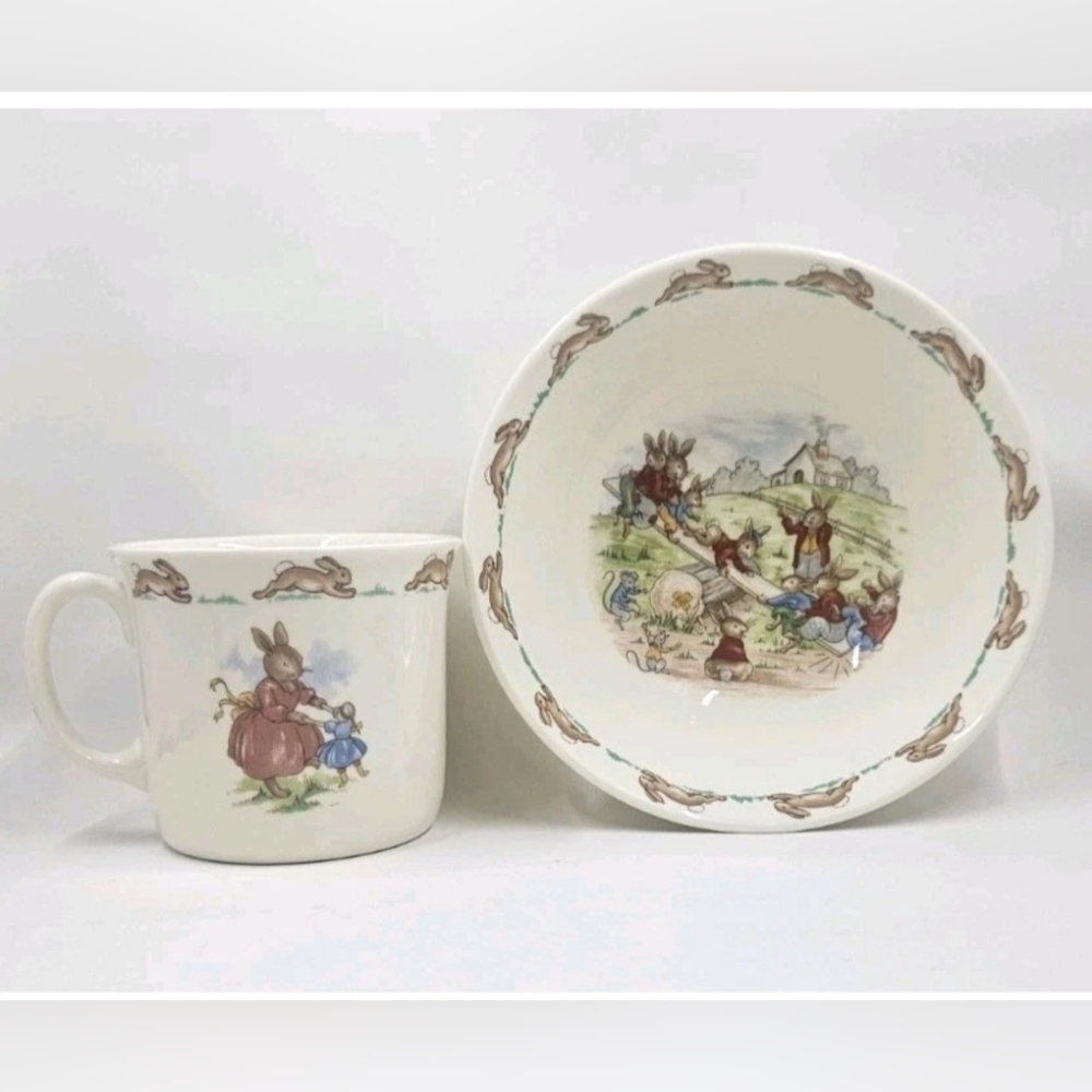 Royal Doulton Bunnykins Infant Bowl & Mug Set Bone China Made in England
